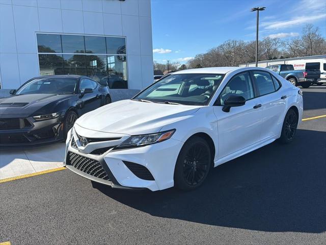 2019 Toyota Camry SE