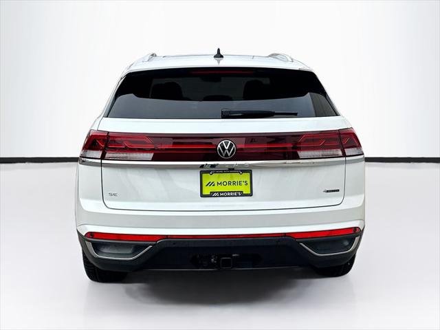 2026 Volkswagen Atlas Cross Sport SE with Technology