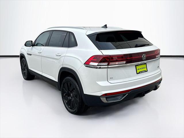 2026 Volkswagen Atlas Cross Sport SE with Technology