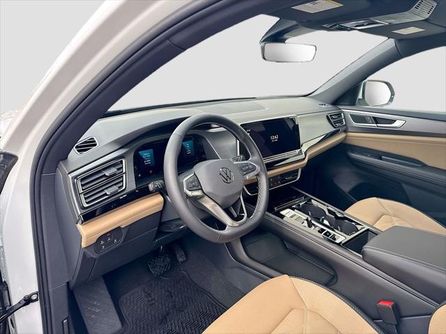 2026 Volkswagen Atlas Cross Sport SE with Technology
