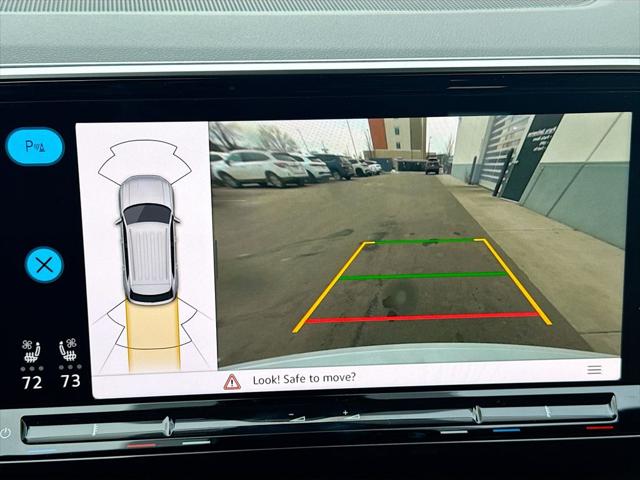 2026 Volkswagen Atlas Cross Sport SE with Technology