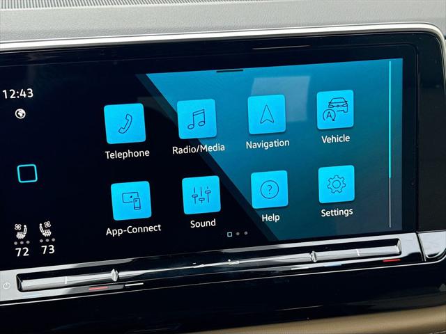 2026 Volkswagen Atlas Cross Sport SE with Technology