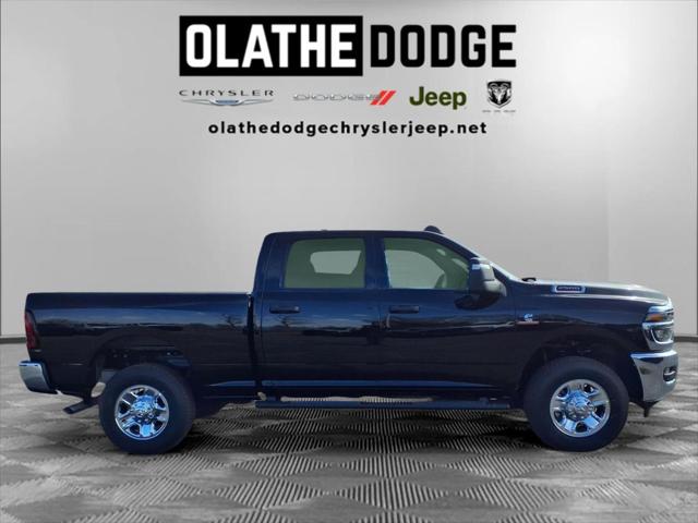 2026 Ram 2500 Tradesman Crew Cab 4x4 64 Box