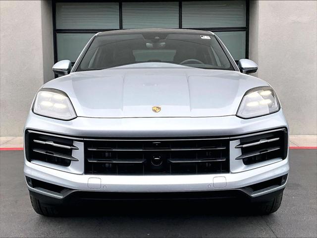 2026 Porsche Cayenne E-Hybrid Unknown