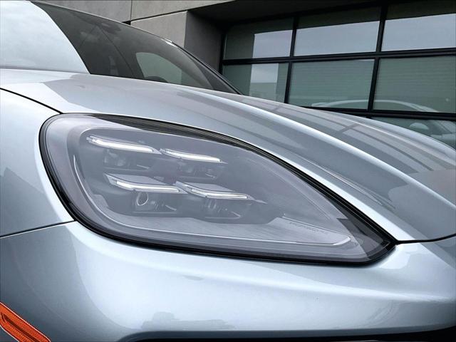 2026 Porsche Cayenne E-Hybrid Unknown