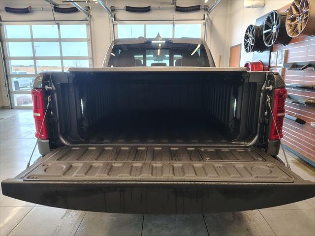 2026 Ram 1500 Limited Crew Cab 4x4 57 Box