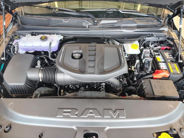 2026 Ram 1500 Limited Crew Cab 4x4 57 Box