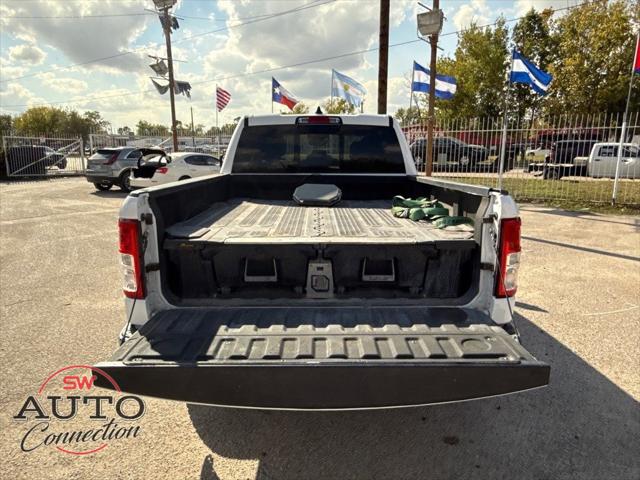 2022 Ram 1500 Lone Star Quad Cab 4x4 6'4" Box