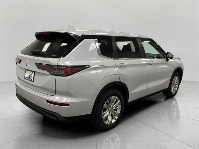2026 Mitsubishi Outlander ES 1.5T S-AWC
