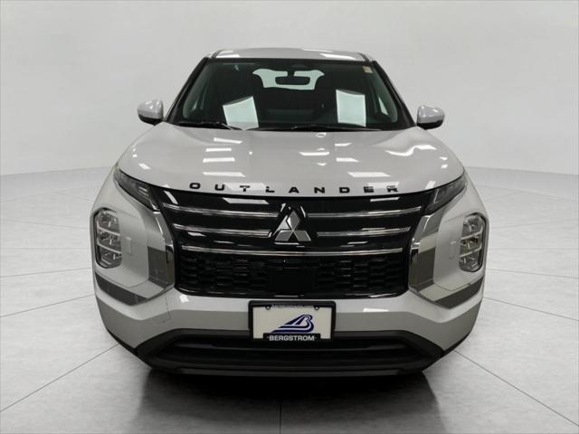 2026 Mitsubishi Outlander ES 1.5T S-AWC