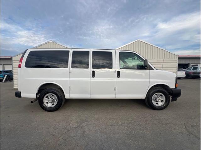 2017 Chevrolet Express LS
