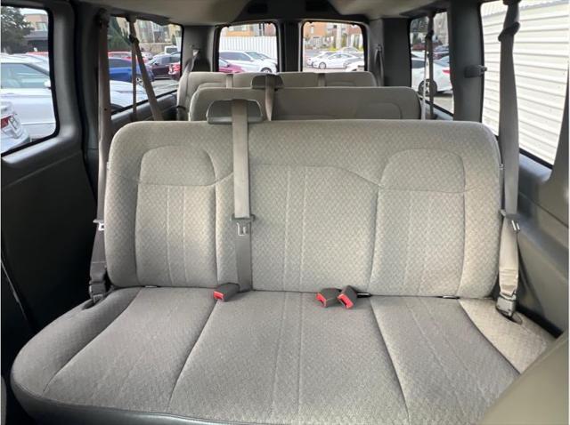 2017 Chevrolet Express LS