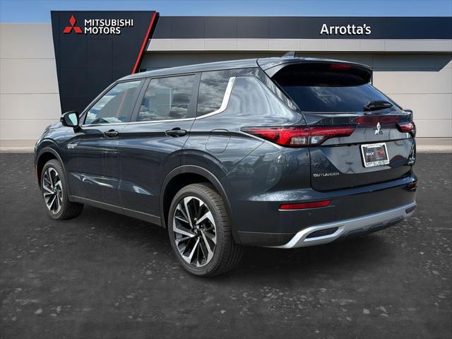 2025 Mitsubishi Outlander PHEV SE S-AWC