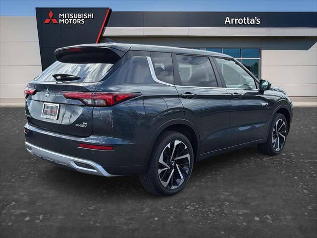 2025 Mitsubishi Outlander PHEV SE S-AWC