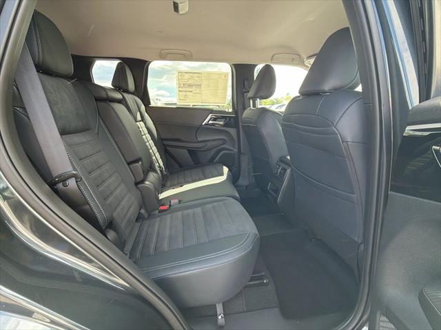 2025 Mitsubishi Outlander PHEV SE S-AWC