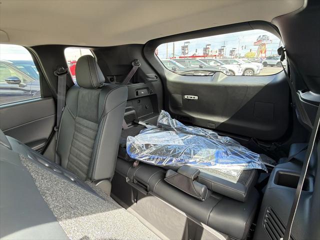 2025 Mitsubishi Outlander PHEV SE S-AWC