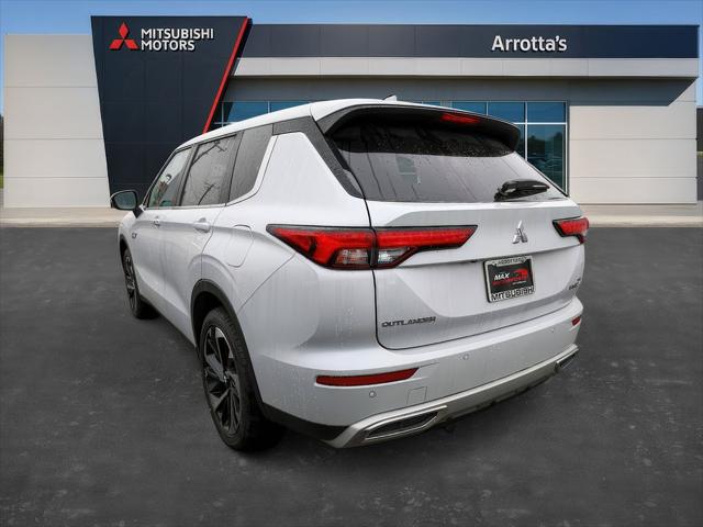 2025 Mitsubishi Outlander PHEV SE S-AWC
