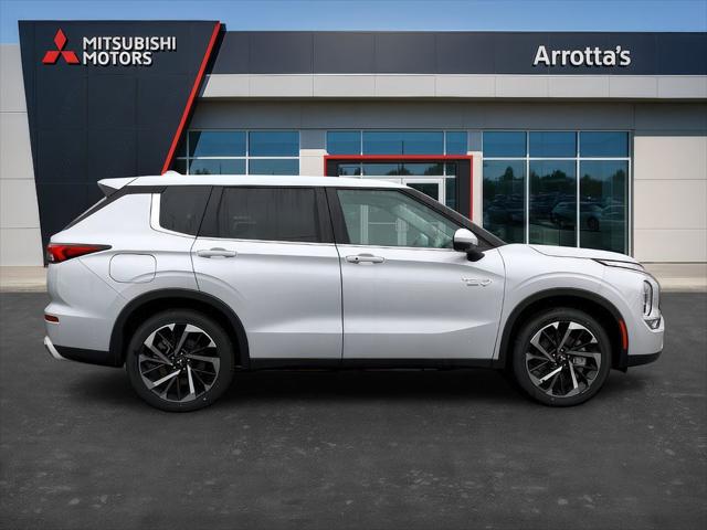 2025 Mitsubishi Outlander PHEV SE S-AWC