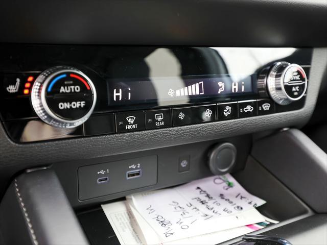 2025 Mitsubishi Outlander PHEV SE S-AWC