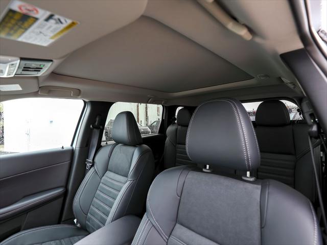 2025 Mitsubishi Outlander PHEV SE S-AWC