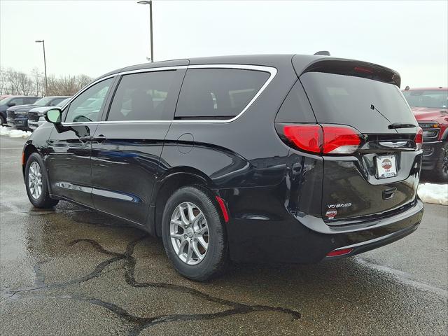 2026 Chrysler Voyager LX