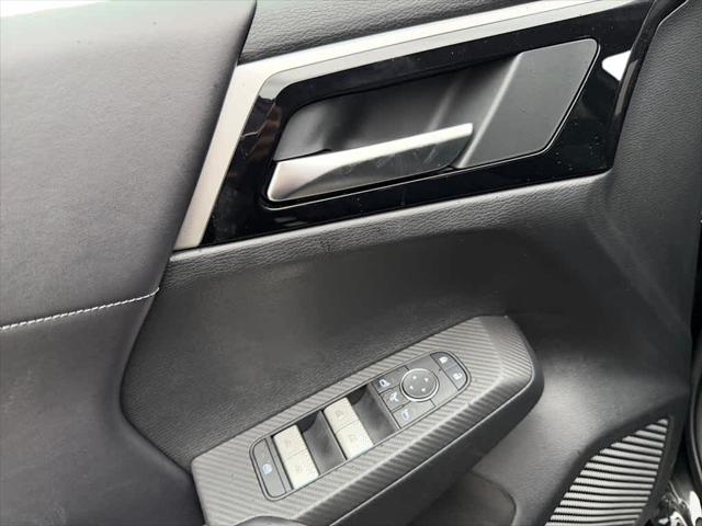 2025 Mitsubishi Outlander PHEV SE S-AWC