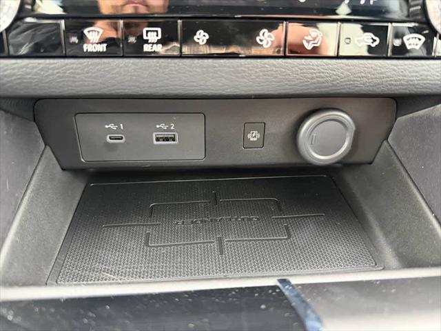 2025 Mitsubishi Outlander PHEV SE S-AWC