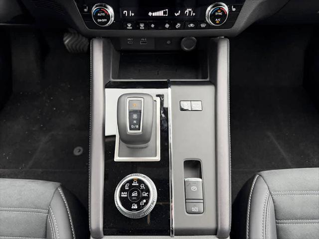 2025 Mitsubishi Outlander PHEV SE S-AWC