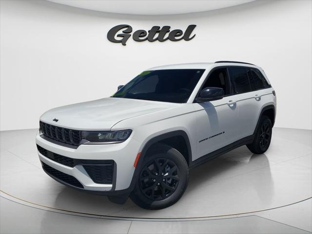 2026 Jeep Grand Cherokee GRAND CHEROKEE LAREDO ALTITUDE 4X4