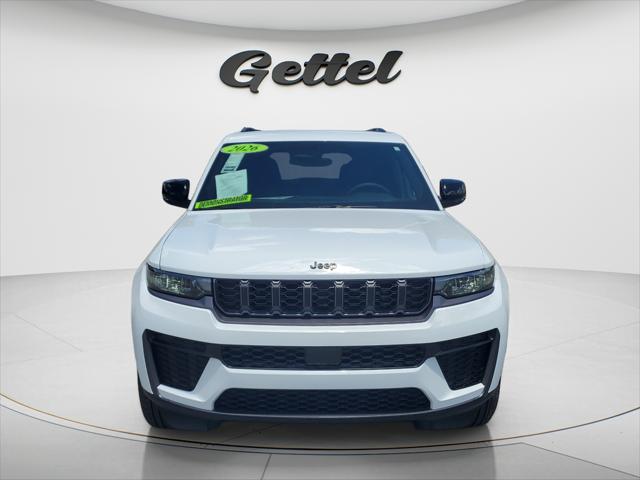 2026 Jeep Grand Cherokee GRAND CHEROKEE LAREDO ALTITUDE 4X4