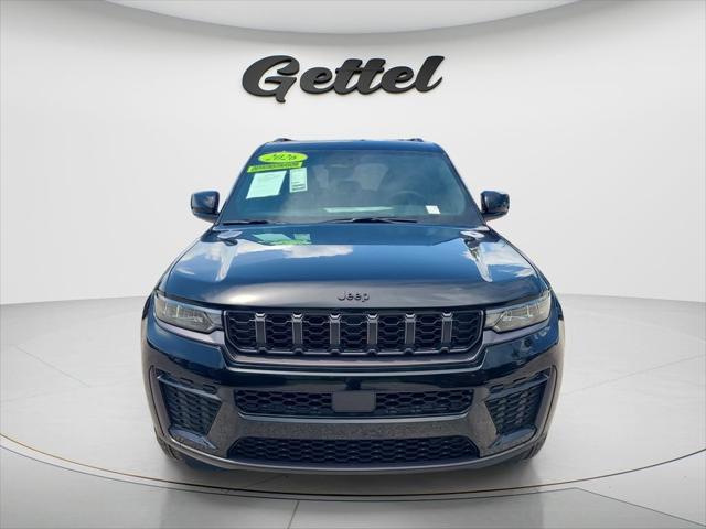 2026 Jeep Grand Cherokee GRAND CHEROKEE LAREDO ALTITUDE 4X4 2026 Jeep Grand Cherokee GRAND CHEROKEE LAREDO ALTITUDE 4X4