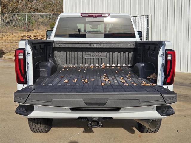 2026 GMC Sierra 2500HD Crew Cab, Standard Bed, Denali Ultimate, 4WD