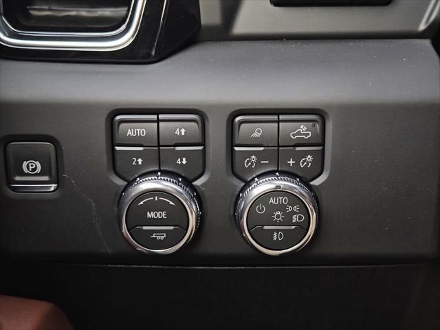 2026 GMC Sierra 2500HD Crew Cab, Standard Bed, Denali Ultimate, 4WD