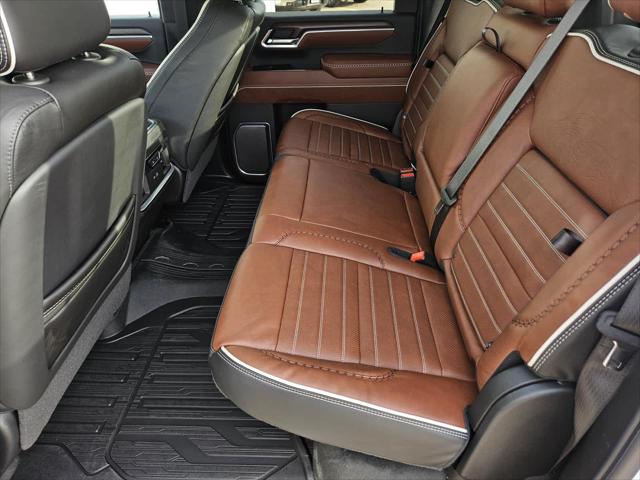 2026 GMC Sierra 2500HD Crew Cab, Standard Bed, Denali Ultimate, 4WD