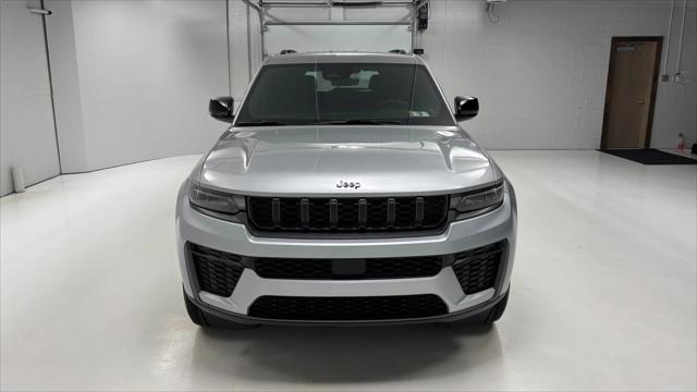 2026 Jeep Grand Cherokee GRAND CHEROKEE ALTITUDE 4X4