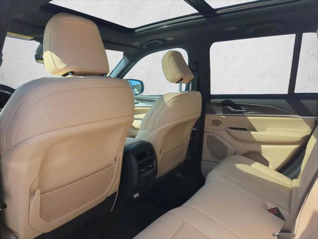2026 Jeep Grand Cherokee Limited 4x2