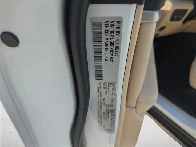 2026 Jeep Grand Cherokee Limited 4x2