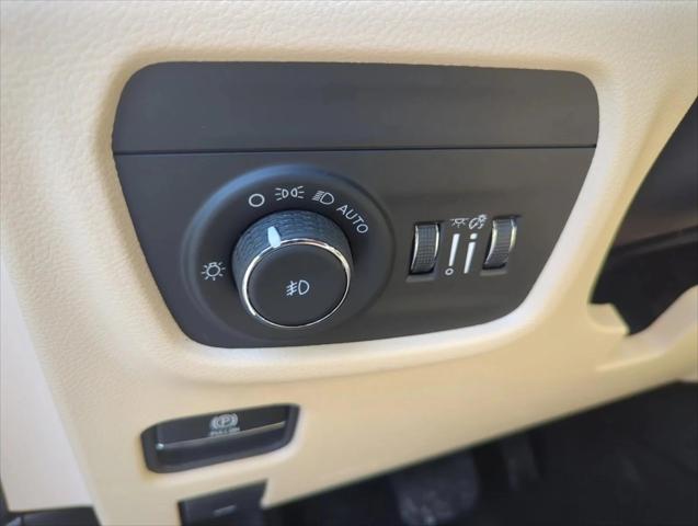 2026 Jeep Grand Cherokee Limited 4x2