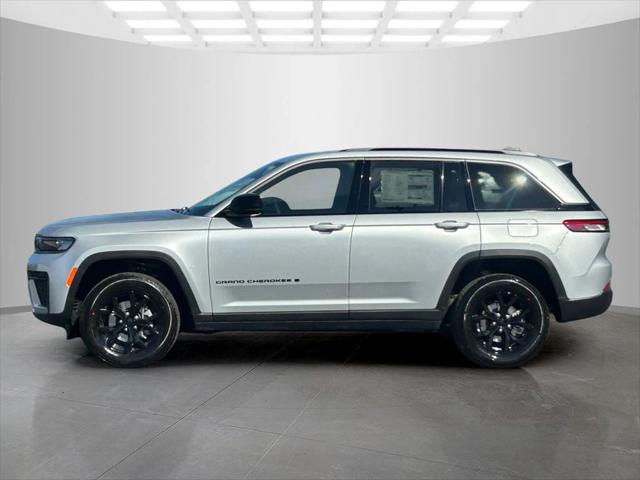 2026 Jeep Grand Cherokee GRAND CHEROKEE LAREDO ALTITUDE 4X4