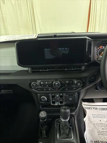 2026 Jeep Wrangler 4-Door Sport RHD 4x4