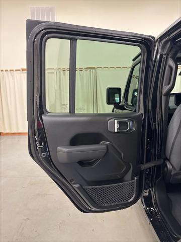 2026 Jeep Wrangler 4-Door Sport RHD 4x4