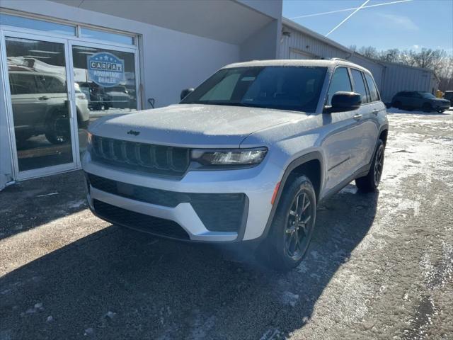 2026 Jeep Grand Cherokee GRAND CHEROKEE LAREDO ALTITUDE 4X4 2026 Jeep Grand Cherokee GRAND CHEROKEE LAREDO ALTITUDE 4X4