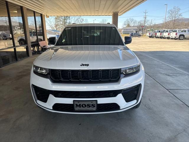 2026 Jeep Grand Cherokee GRAND CHEROKEE LIMITED RESERVE 4X4