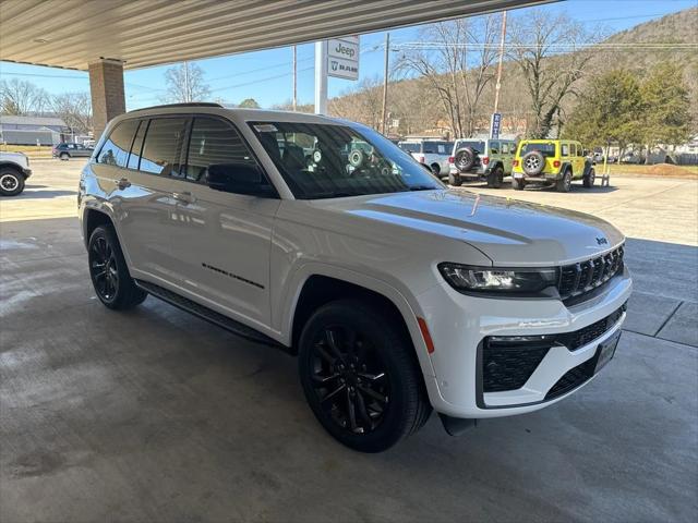 2026 Jeep Grand Cherokee GRAND CHEROKEE LIMITED RESERVE 4X4