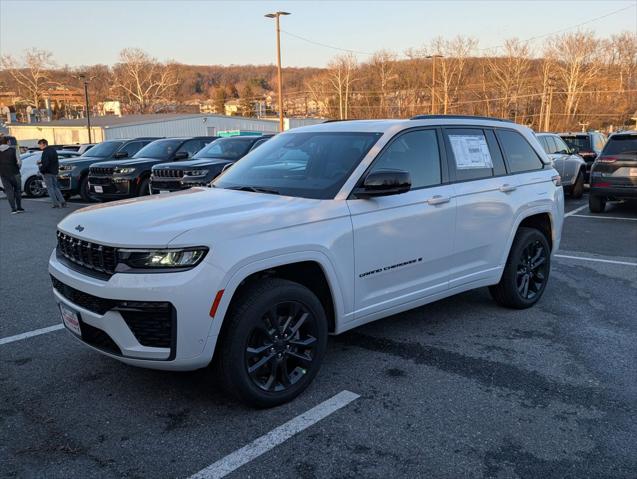 2026 Jeep Grand Cherokee GRAND CHEROKEE LIMITED RESERVE 4X4