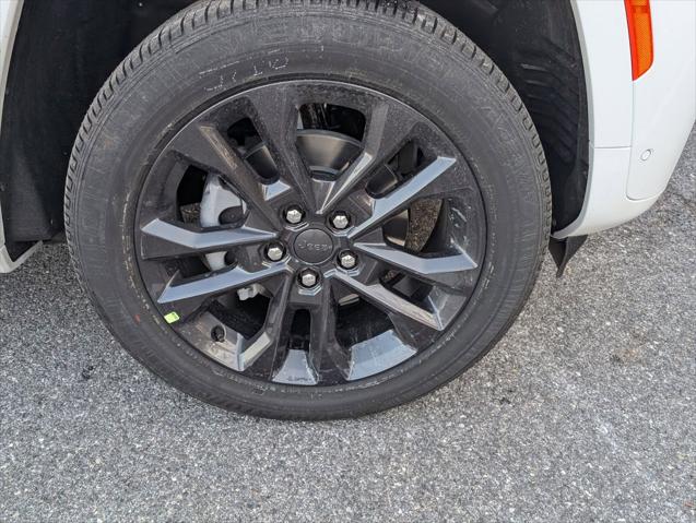 2026 Jeep Grand Cherokee GRAND CHEROKEE LIMITED RESERVE 4X4