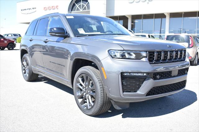 2026 Jeep Grand Cherokee GRAND CHEROKEE LIMITED RESERVE 4X4