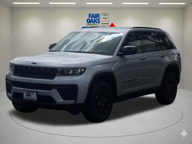 2026 Jeep Grand Cherokee GRAND CHEROKEE LAREDO ALTITUDE 4X4 2026 Jeep Grand Cherokee GRAND CHEROKEE LAREDO ALTITUDE 4X4
