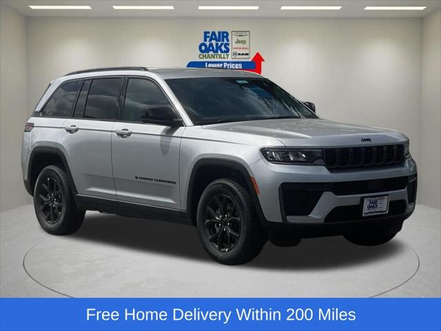2026 Jeep Grand Cherokee GRAND CHEROKEE LAREDO ALTITUDE 4X4 2026 Jeep Grand Cherokee GRAND CHEROKEE LAREDO ALTITUDE 4X4