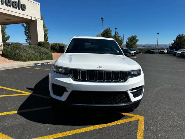 2026 Jeep Grand Cherokee GRAND CHEROKEE LAREDO X 4X4